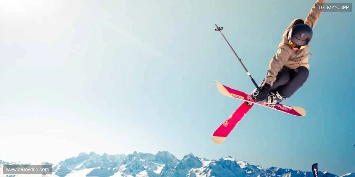 汗水与荣耀的舞台，等你来战！⚽ 报名即享专属福利，点击开启征程！